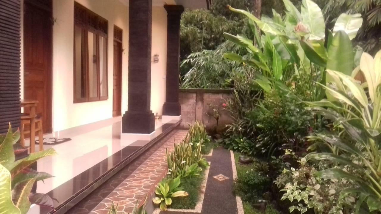 Taman Puspa Убуд Екстер'єр фото